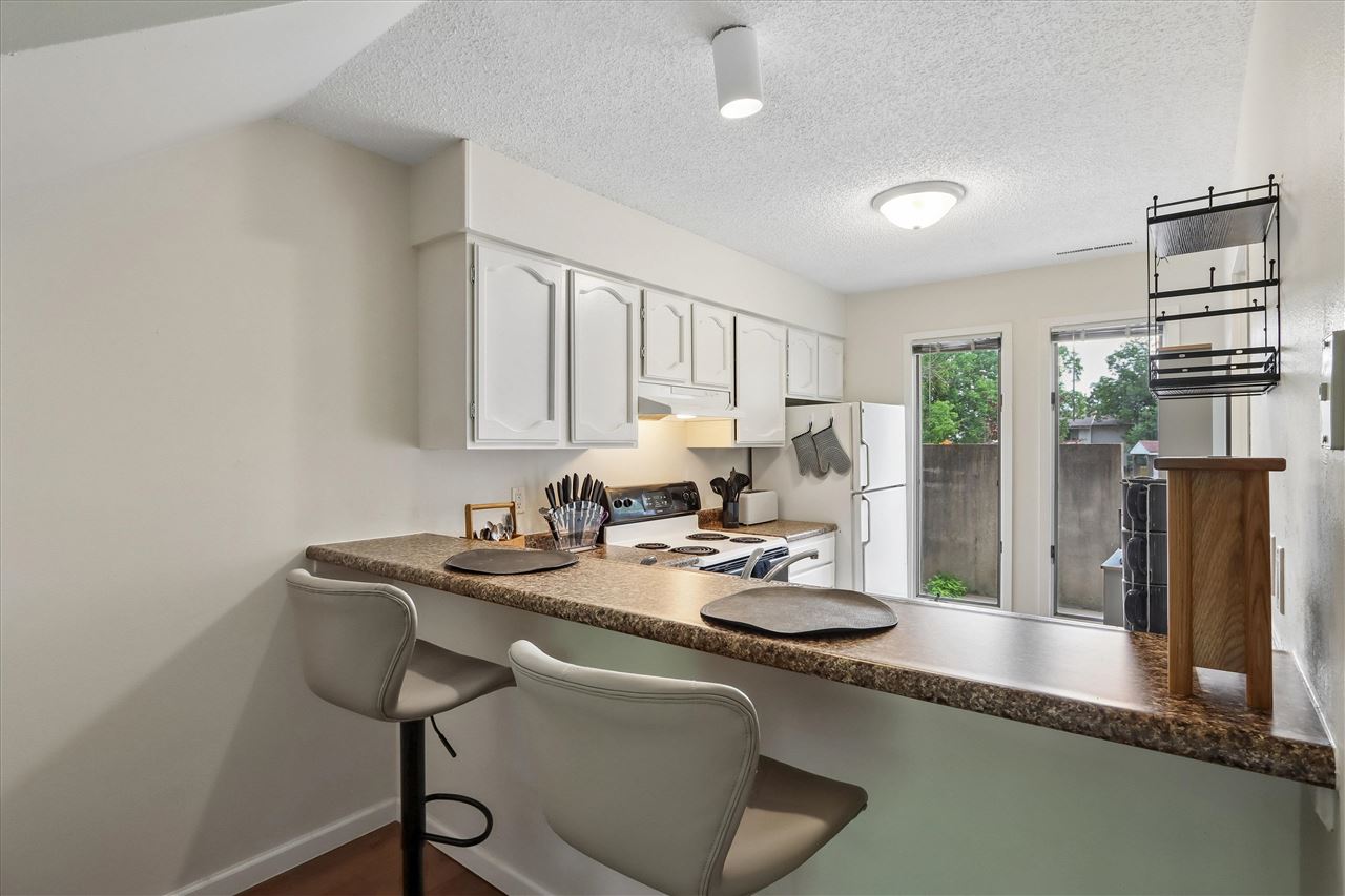 341 Samoa Drive Iowa City IA 52246
