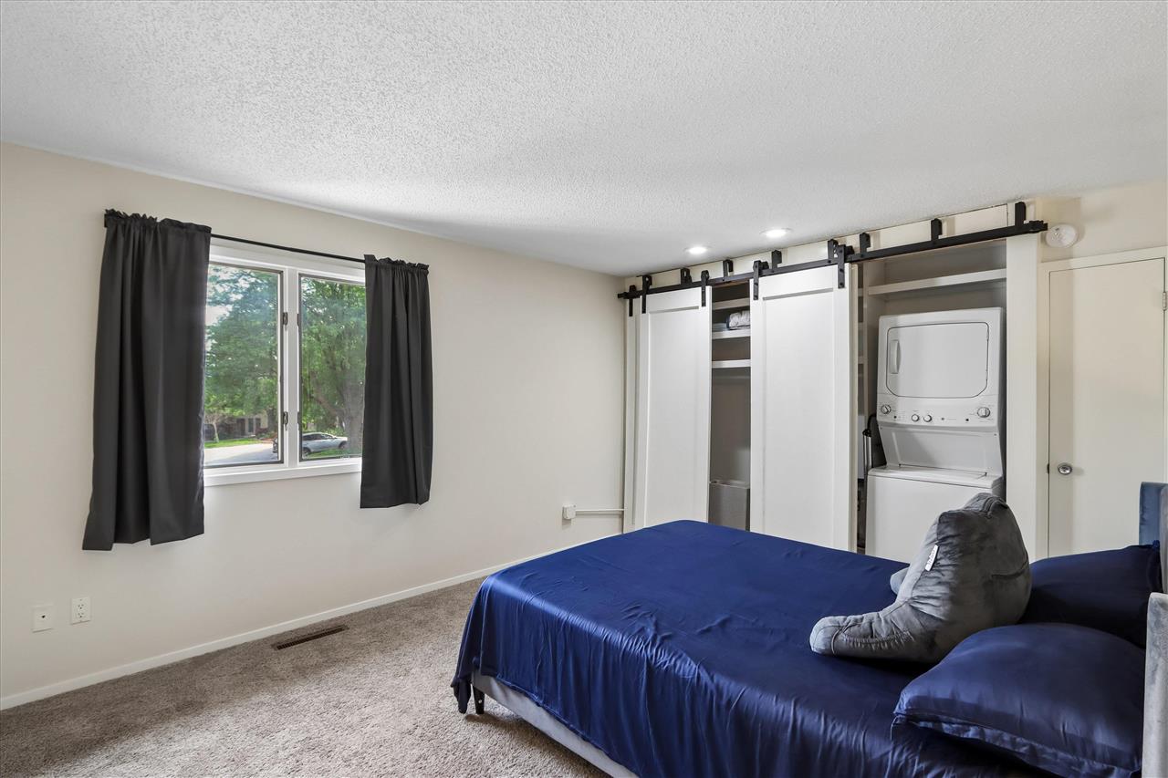 341 Samoa Drive Iowa City IA 52246