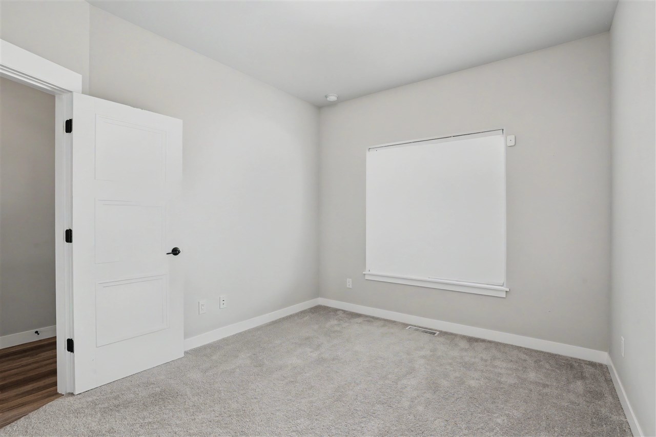 1267 Berkshire Lane North Liberty IA 52317
