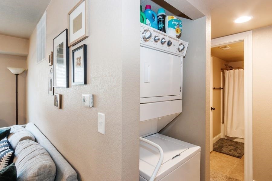 100 Grandview Court Iowa City IA 52246