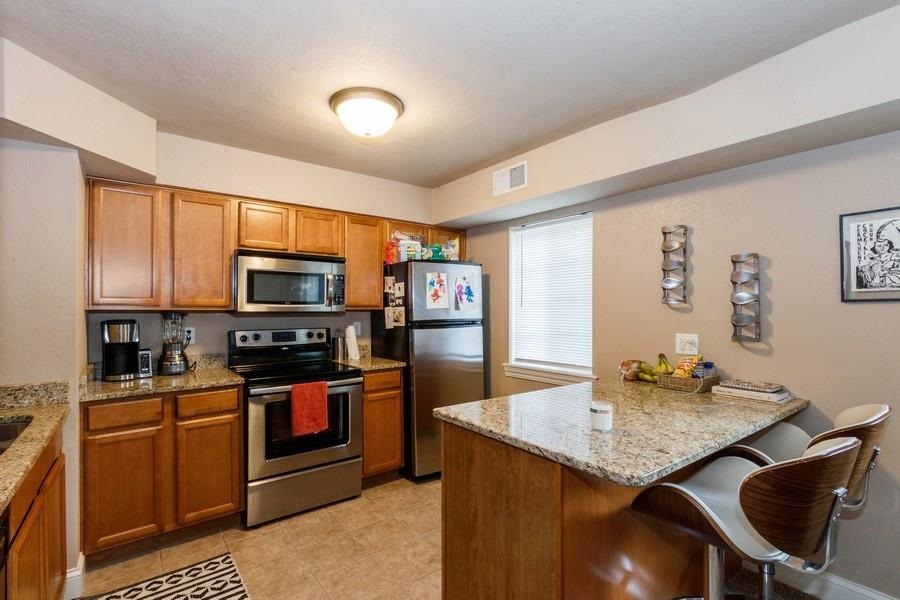 100 Grandview Court Iowa City IA 52246