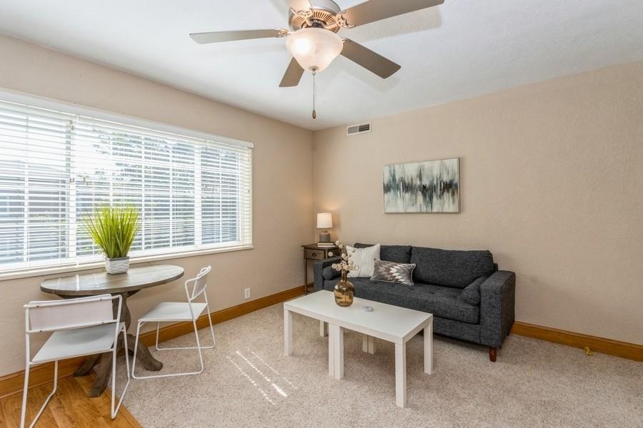 300 Grandview Court Iowa City IA 52246