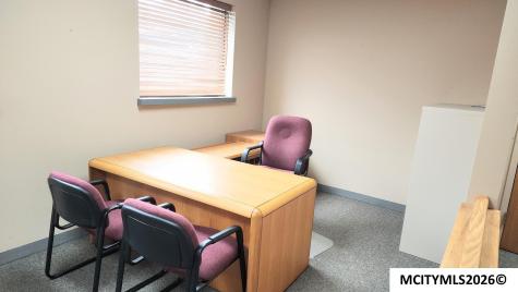 202 1st Street SE Mason City IA 50401