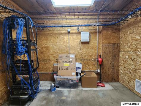 702 S Delaware Mason City IA 50401