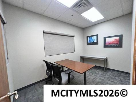 687 S Taft Mason City IA 50401
