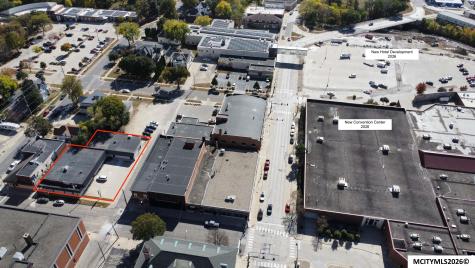 123 1st SE Mason City IA 50401