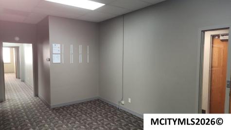 202 1st SE #201 Mason City IA 50401
