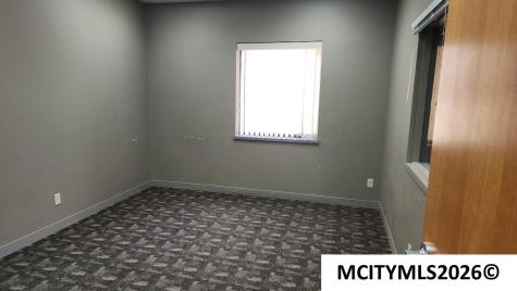 202 1st SE #201 Mason City IA 50401