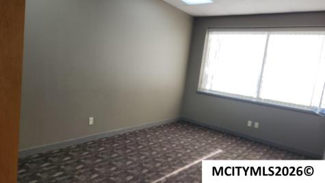 202 1st SE #201 Mason City IA 50401