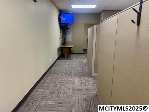 687 S Taft Avenue Mason City IA 50401