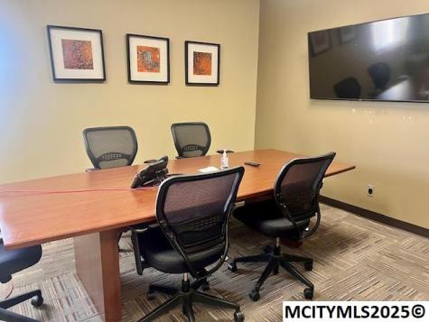 687 S Taft Avenue Mason City IA 50401