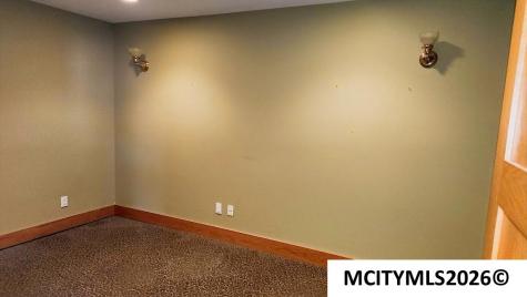 124 N Federal Mason City IA 50401