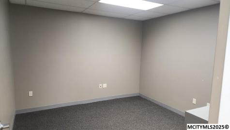 202 1st SE #151 Mason City IA 50401