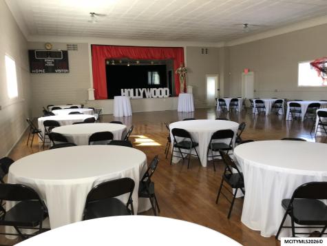 305-309 Gilman Street Sheffield IA 50475