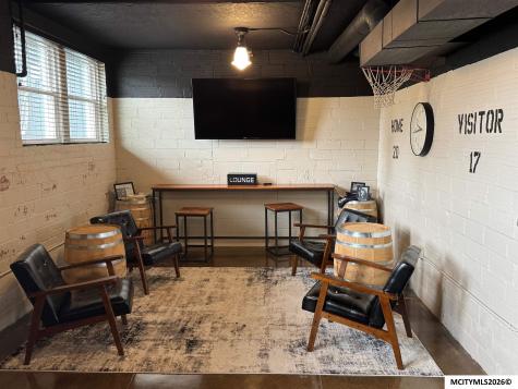 305-309 Gilman Street Sheffield IA 50475