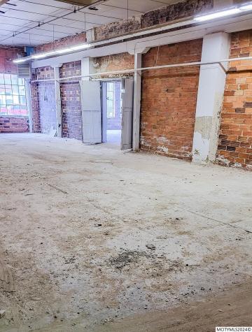 214 N Delaware Mason City IA 50401