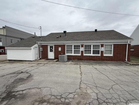 404 S Monroe Mason City IA 50401