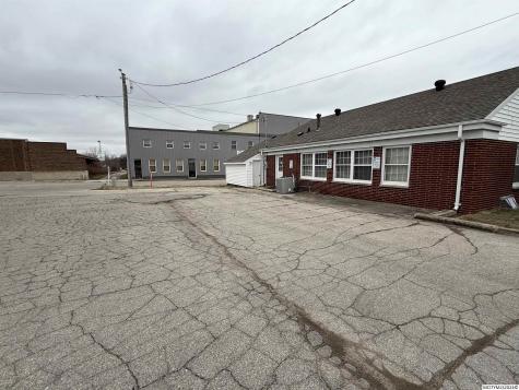 404 S Monroe Mason City IA 50401