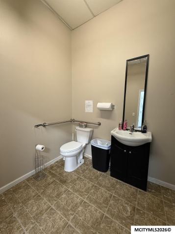 18 1st Street NW Hampton IA 50441