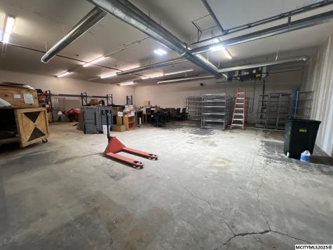 1604 S Pierce Mason City IA 50401