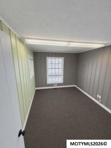 404 S Monroe Mason City IA 50401