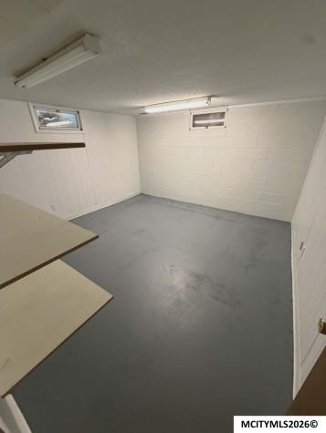 404 S Monroe Mason City IA 50401