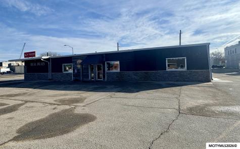 21-23 5th SW Mason City IA 50401