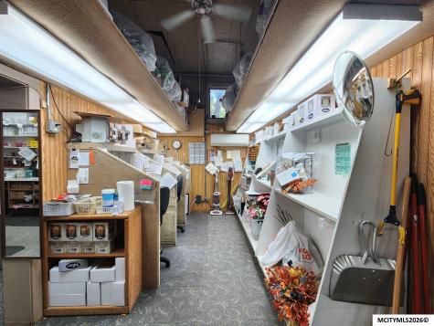 923 4th SW Mason City IA 50401