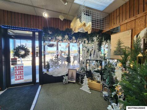 923 4th SW Mason City IA 50401