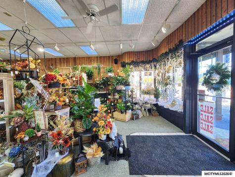 923 4th SW Mason City IA 50401
