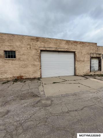 22 10th SW Mason City IA 50401