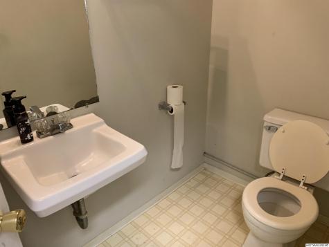 10 1st SE Mason City IA 50401