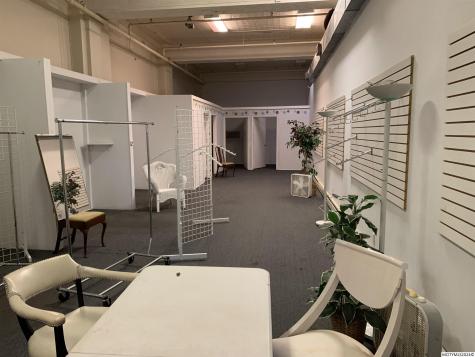 10 1st SE Mason City IA 50401