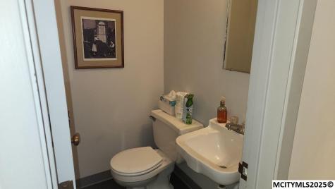 1408 & 1410 6th SW Mason City IA 50401