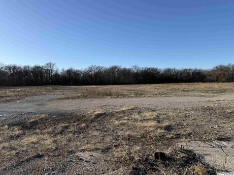 20966 Monroe Street Mason City IA 50401