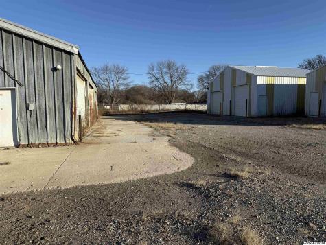 20966 Monroe Street Mason City IA 50401