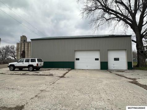 162 2nd Street NE Britt IA 50423