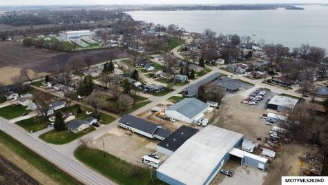 1315 S 8th Street Clear Lake IA 50428