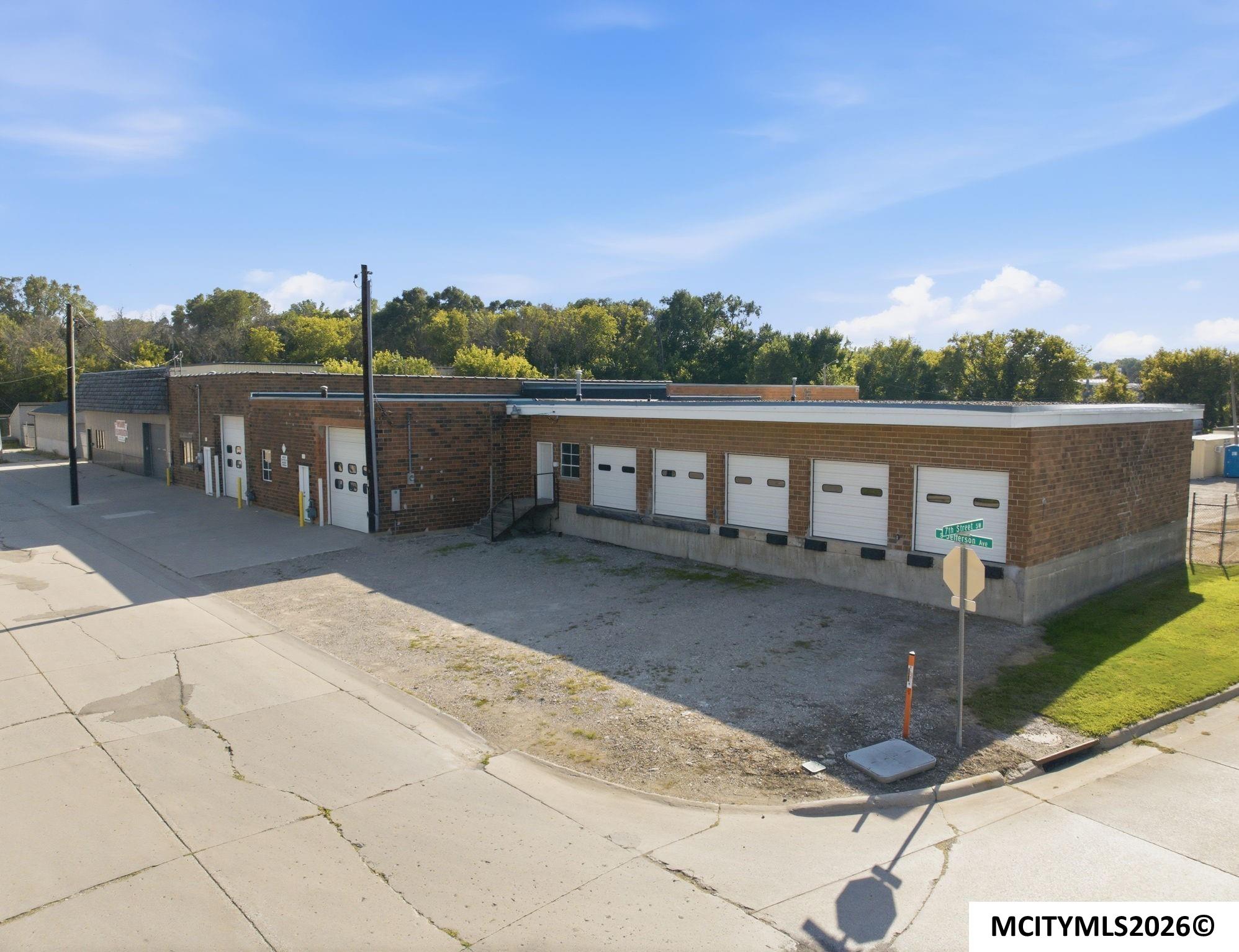 708 - 712 S Jefferson Mason City IA 50401