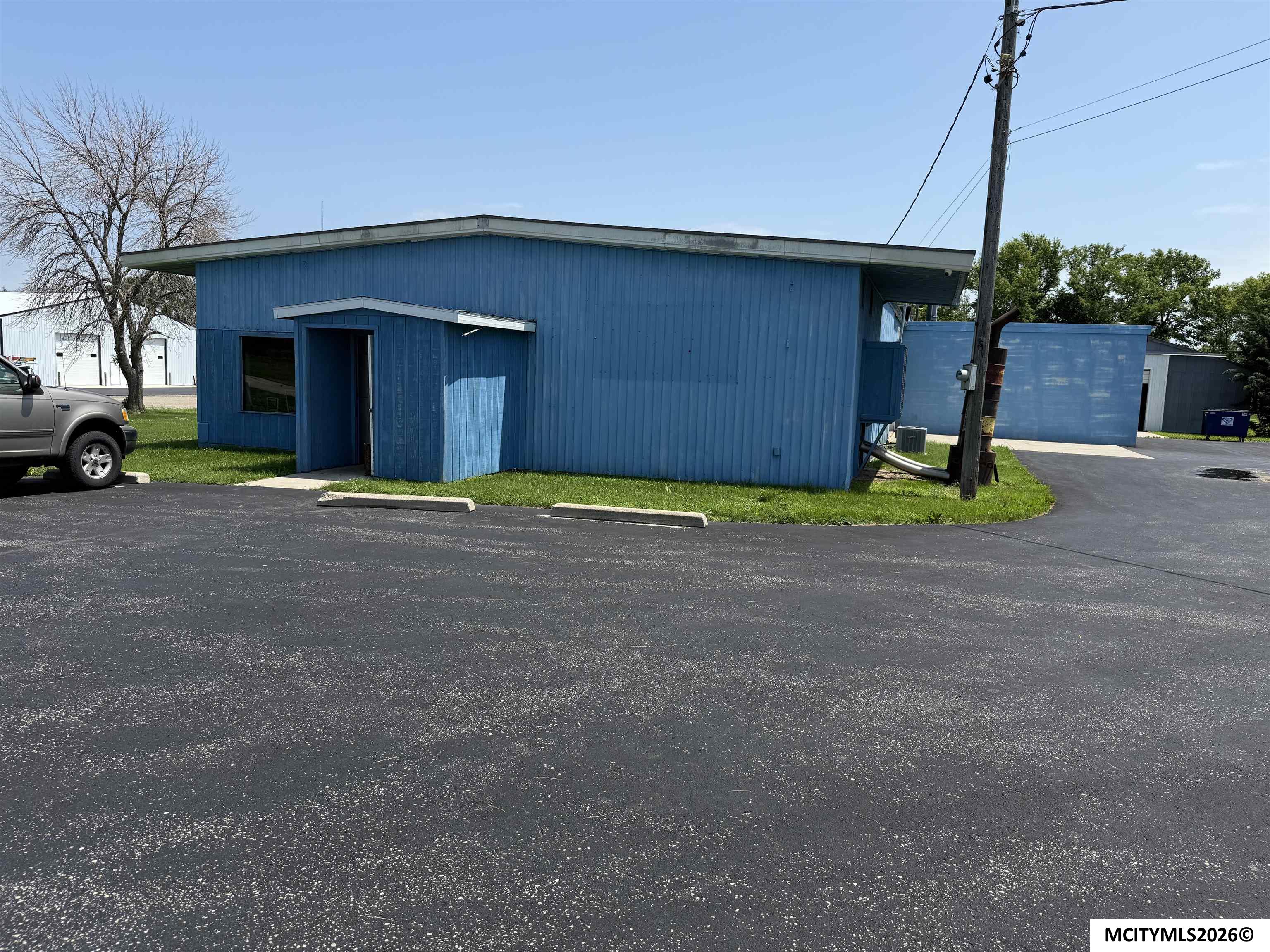 3709 S Federal Mason City IA 50401