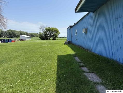 3709 S Federal Mason City IA 50401