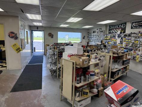 3709 S Federal Mason City IA 50401