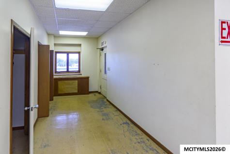 22 2nd NW Mason City IA 50401