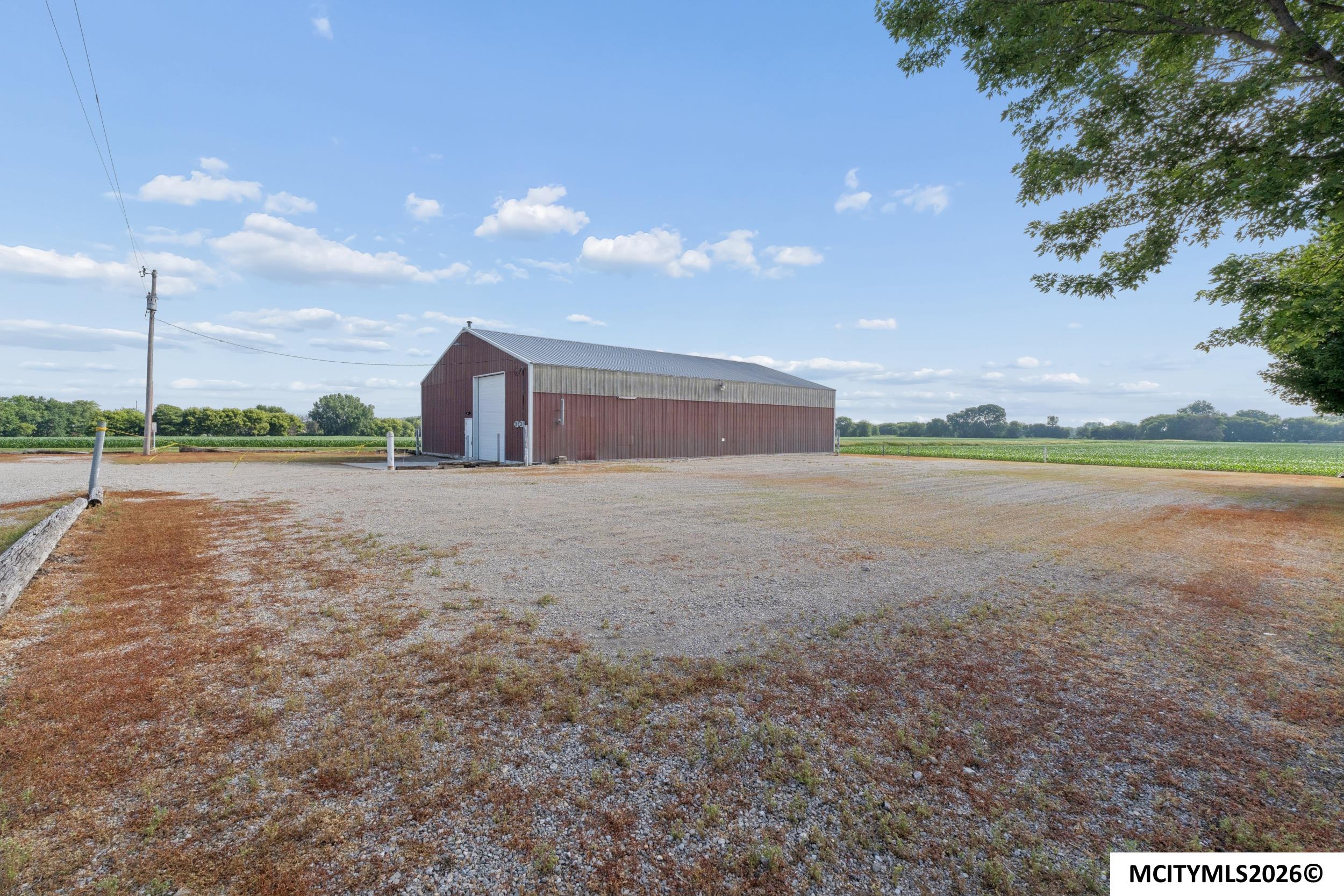 15715 Delaware Avenue Mason City IA 50401