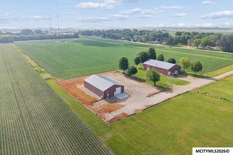 15715 Delaware Avenue Mason City IA 50401