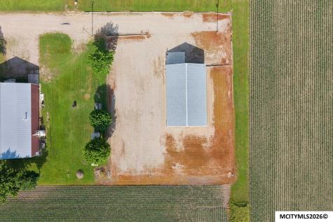 15715 Delaware Avenue Mason City IA 50401