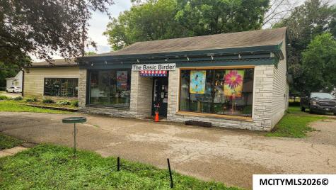 707 1st SW Mason City IA 50401