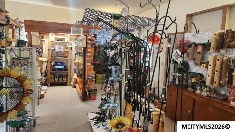 707 1st SW Mason City IA 50401