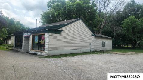 707 1st SW Mason City IA 50401
