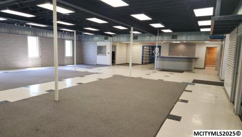 4499 4th Street SW Mason City IA 50401